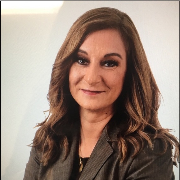 Meet your Posher, Shari - Picture 12 of 16